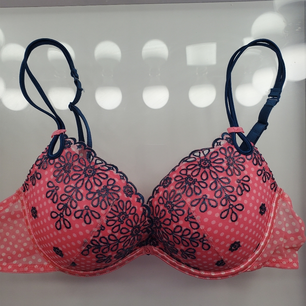 Victorias Secret "Sexy Little Things" Bra